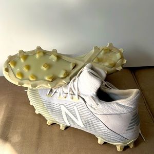 New Balance LAX (lacrosse) Men’s size 14 cleats.
